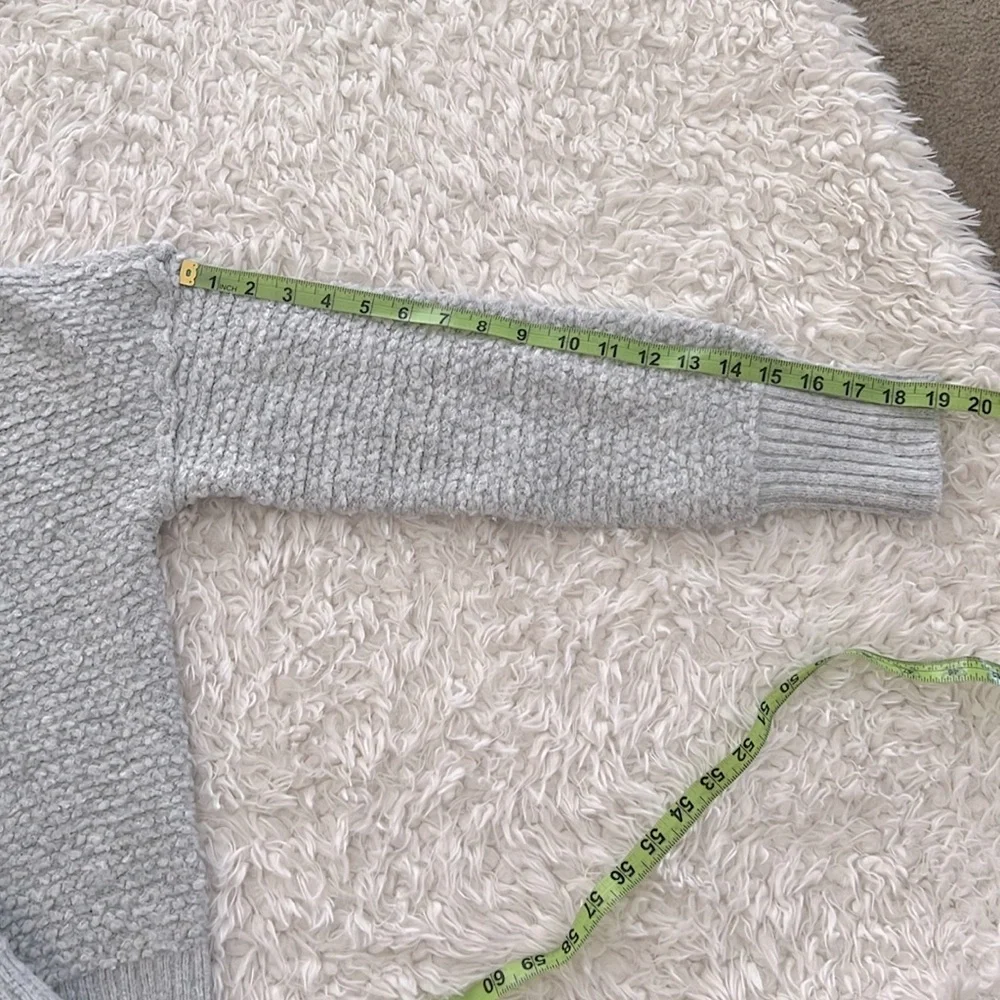 SO Chunky Knit Gray Sweater Women's Long-Sleeve Size Small Winter Casual Wool - Picture 10 of 10